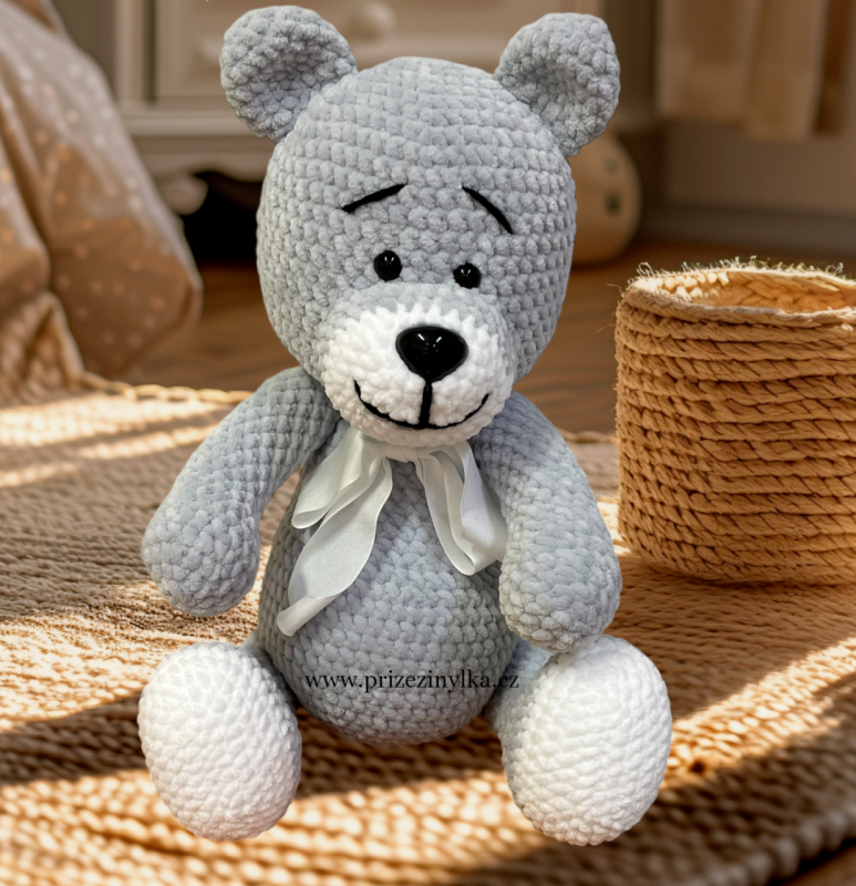 Háčkovaný medvidek sv.šedý