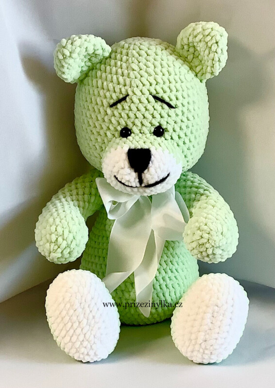 Háčkovaný medvidek b.zelenkavá