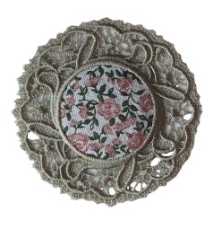 Vyšívaná dečka s1910 béžová