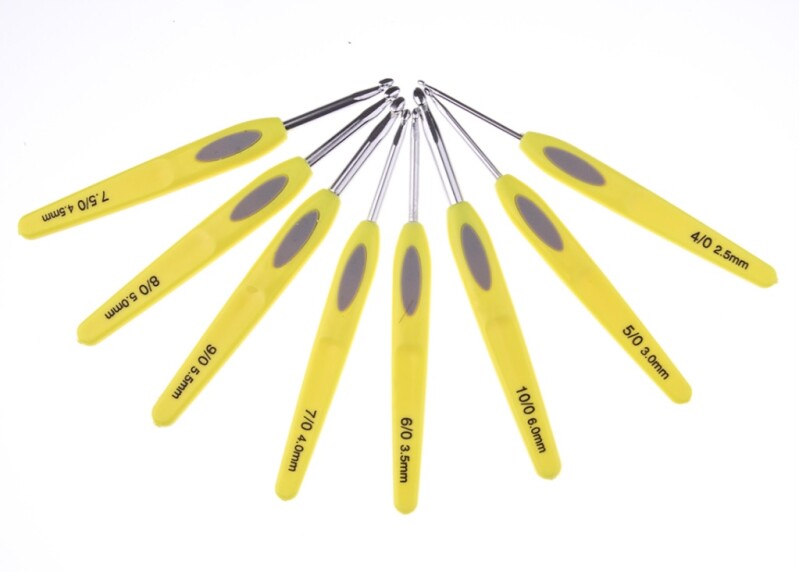 Háček 4,5 mm žlutý 