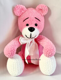 Háčkovaný medvidek stř.růžový 