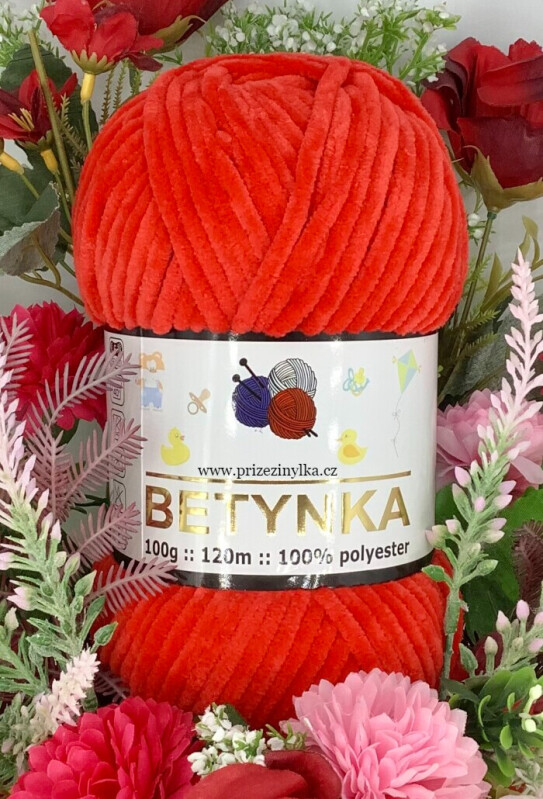 Betynka 318 červená