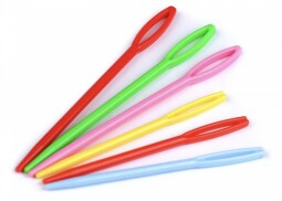 Jehla plastová 9 cm