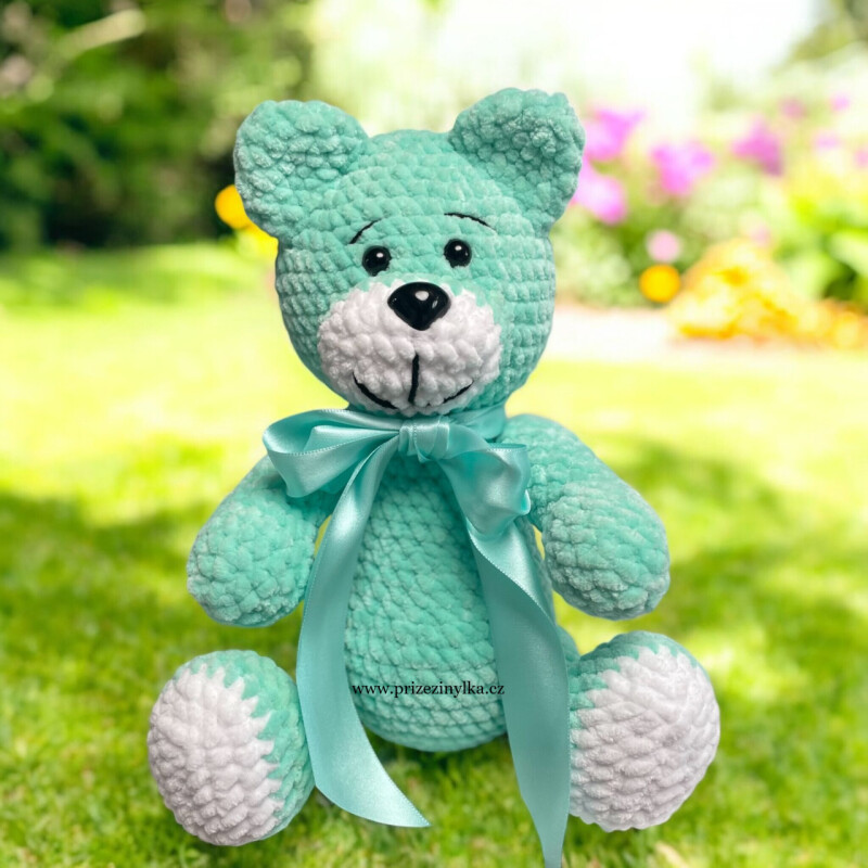 Háčkovaný medvídek vel.S  Mentol 