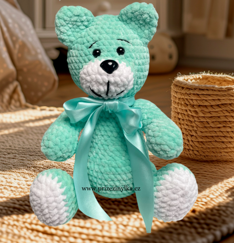 Háčkovaný medvídek vel.S  Mentol 