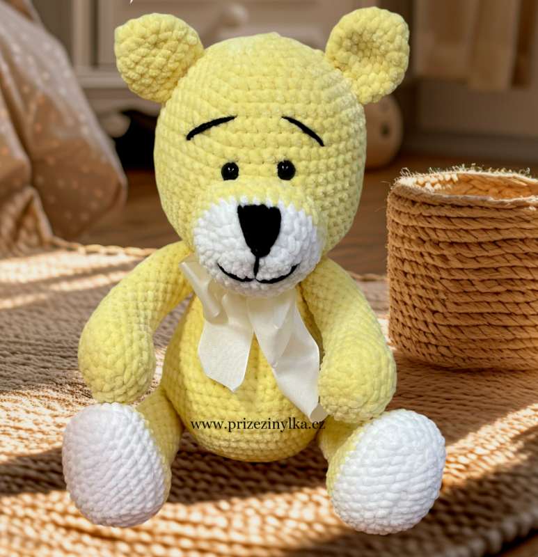 Háčkovaný medvídek sv.žlutý 