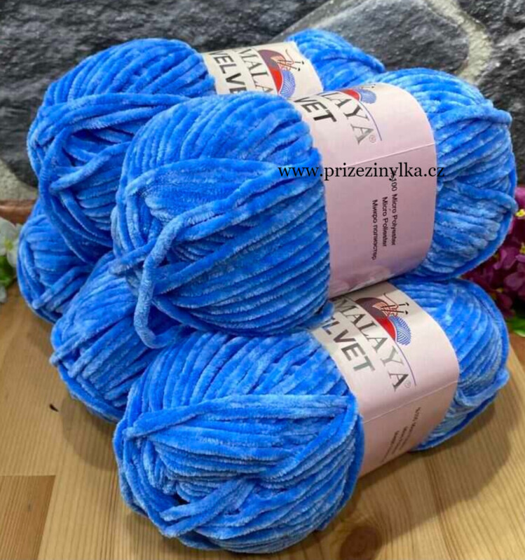 Velvet 90027 nebesky modrá 